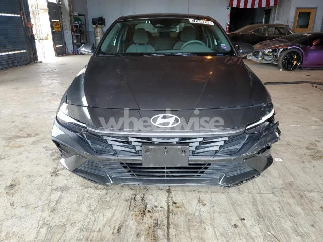 Photo 11 of 2024 HYUNDAI ELANTRA SEL (VIN KMHLM4DG8RU777186)