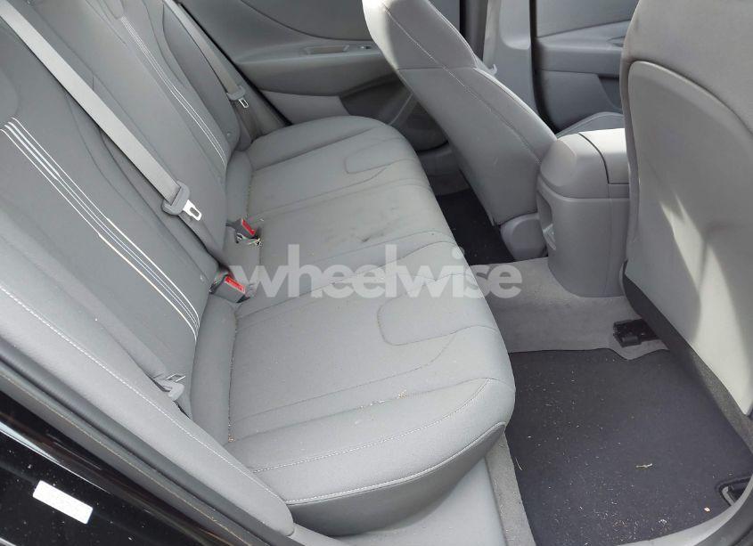 Photo 8 of 2024 Hyundai Elantra SEL (VIN KMHLM4DG8RU849231)