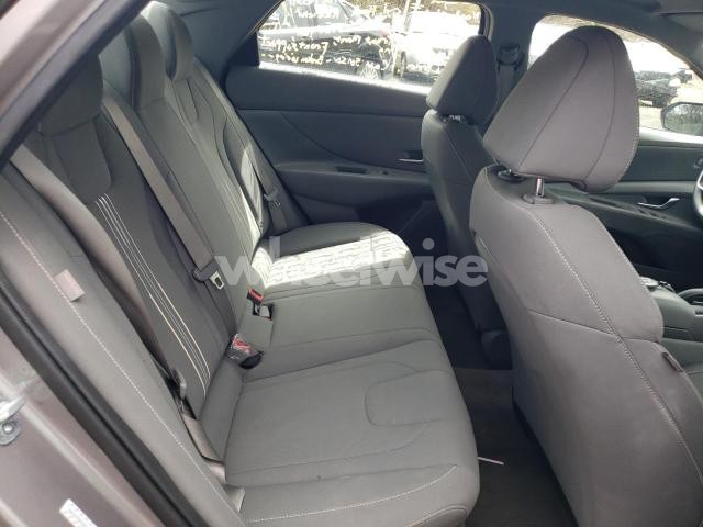 2024 HYUNDAI ELANTRA SEL (VIN KMHLM4DG9RU642394) main photo