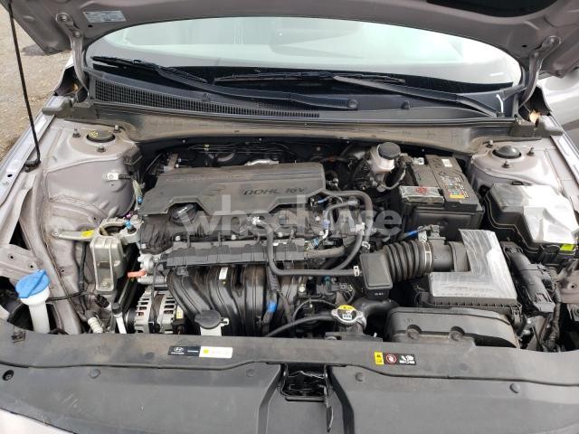 Photo 9 of 2024 HYUNDAI ELANTRA SEL (VIN KMHLM4DG9RU642394)