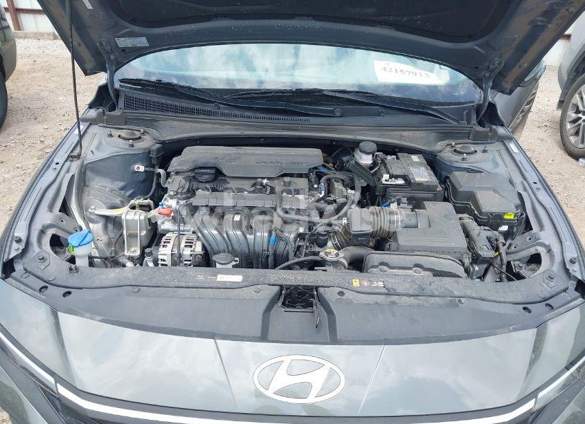 Photo 10 of 2024 Hyundai Elantra SEL (VIN KMHLM4DG9RU787905)