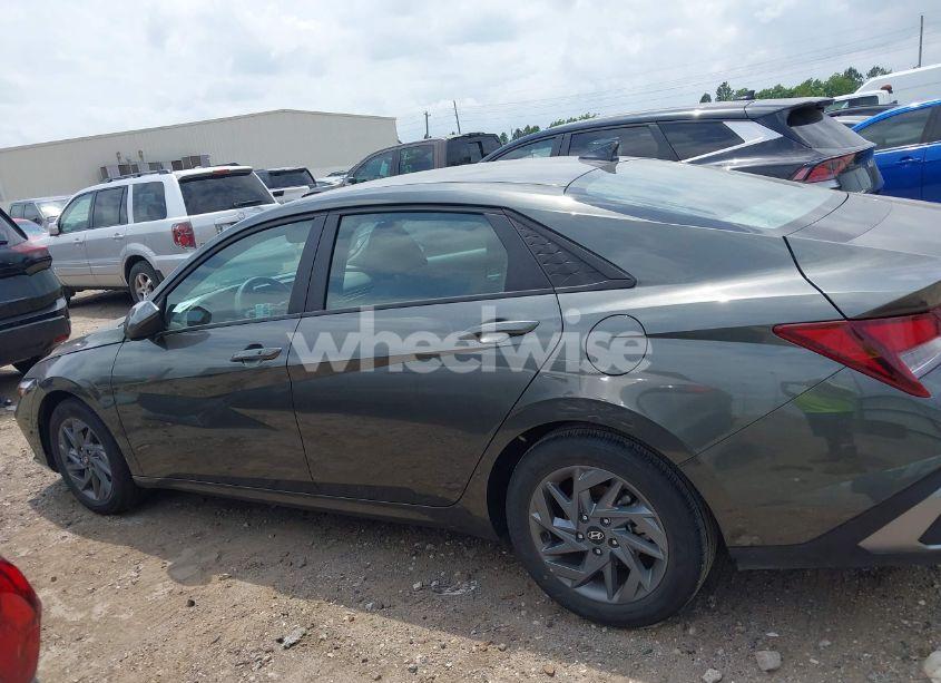Photo 14 of 2024 Hyundai Elantra SEL (VIN KMHLM4DG9RU787905)