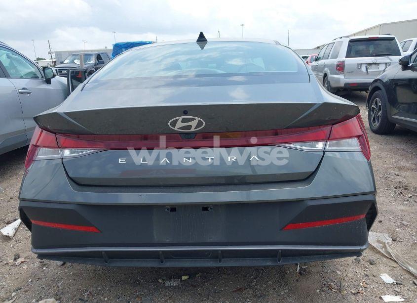 Photo 16 of 2024 Hyundai Elantra SEL (VIN KMHLM4DG9RU787905)