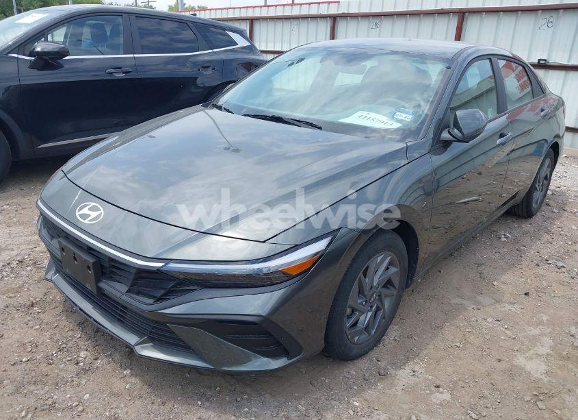 Photo 6 of 2024 Hyundai Elantra SEL (VIN KMHLM4DG9RU787905)