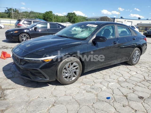 Photo 6 of 2024 HYUNDAI ELANTRA SEL (VIN KMHLM4DG9RU831966)