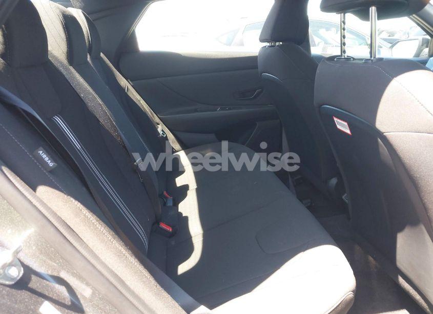 Photo 8 of 2025 Hyundai Elantra SEL SPORT (VIN KMHLM4DG9SU909488)