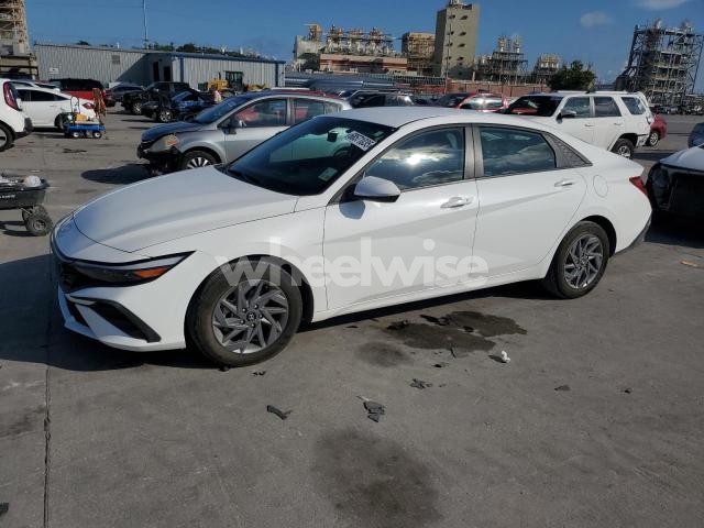 Photo 12 of 2024 HYUNDAI ELANTRA SEL (VIN KMHLM4DGXRU655851)