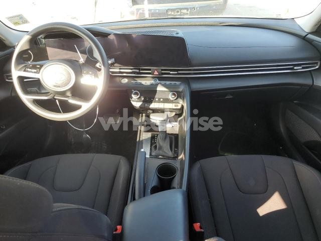 Photo 4 of 2024 HYUNDAI ELANTRA SEL (VIN KMHLM4DGXRU655851)