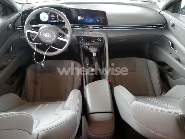 Photo 11 of 2024 HYUNDAI ELANTRA SEL (VIN KMHLM4DGXRU671340)