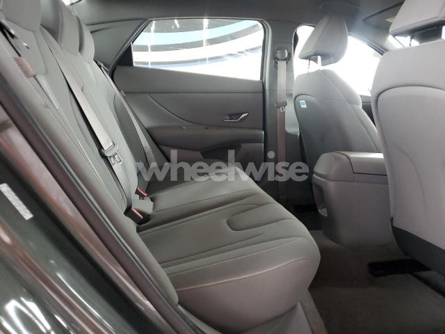 Photo 12 of 2024 HYUNDAI ELANTRA SEL (VIN KMHLM4DGXRU671340)