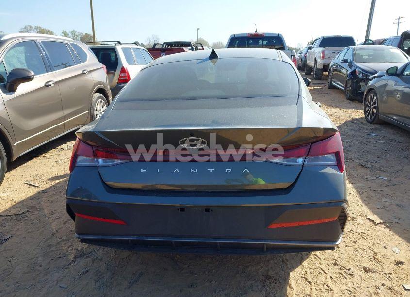 Photo 16 of 2024 Hyundai Elantra SEL (VIN KMHLM4DGXRU707852)