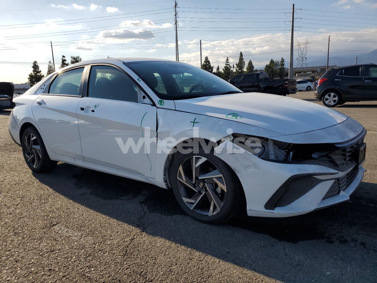 Photo 4 of 2025 HYUNDAI ELANTRA SEL SPORT (VIN KMHLM4DGXSU010431)