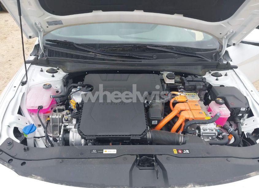 Photo 10 of 2024 Hyundai Elantra HYBRID BLUE (VIN KMHLM4DJ1RU104414)