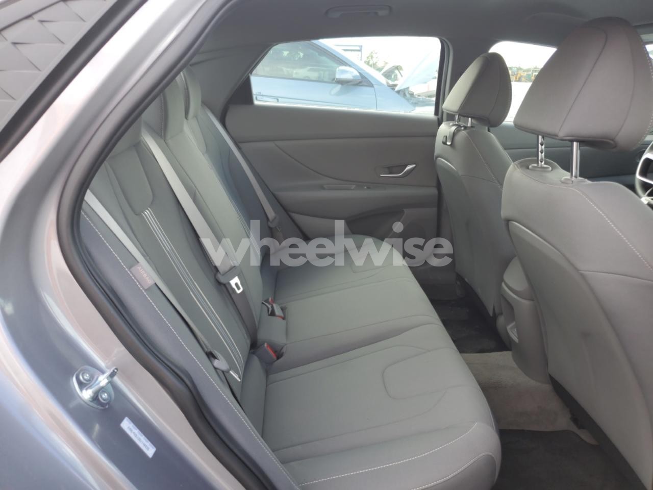Photo 10 of 2025 HYUNDAI ELANTRA BLUE (VIN KMHLM4DJ3SU140935)