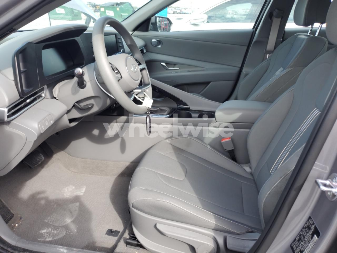 Photo 7 of 2025 HYUNDAI ELANTRA BLUE (VIN KMHLM4DJ3SU140935)