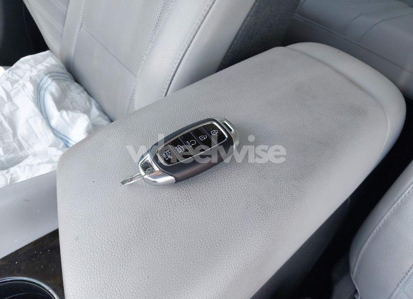Photo 11 of 2022 Hyundai Elantra HYBRID LIMITED (VIN KMHLN4AJ1NU027118)