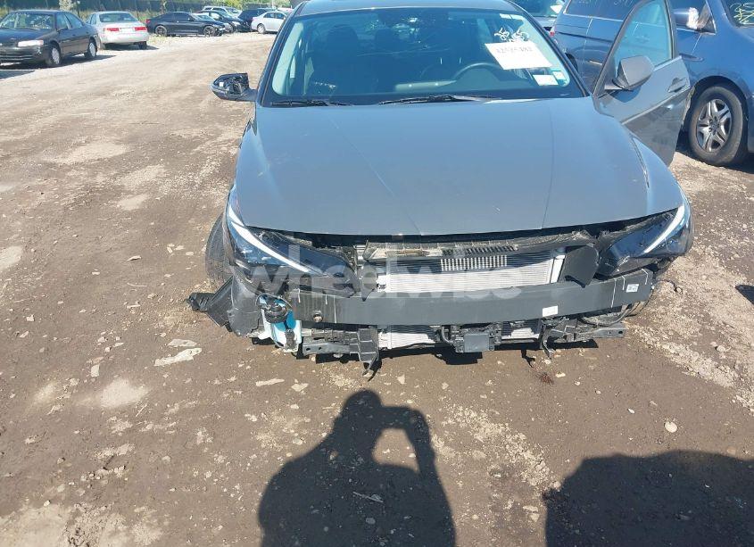 Photo 6 of 2023 Hyundai Elantra HYBRID LIMITED (VIN KMHLN4AJ1PU090321)