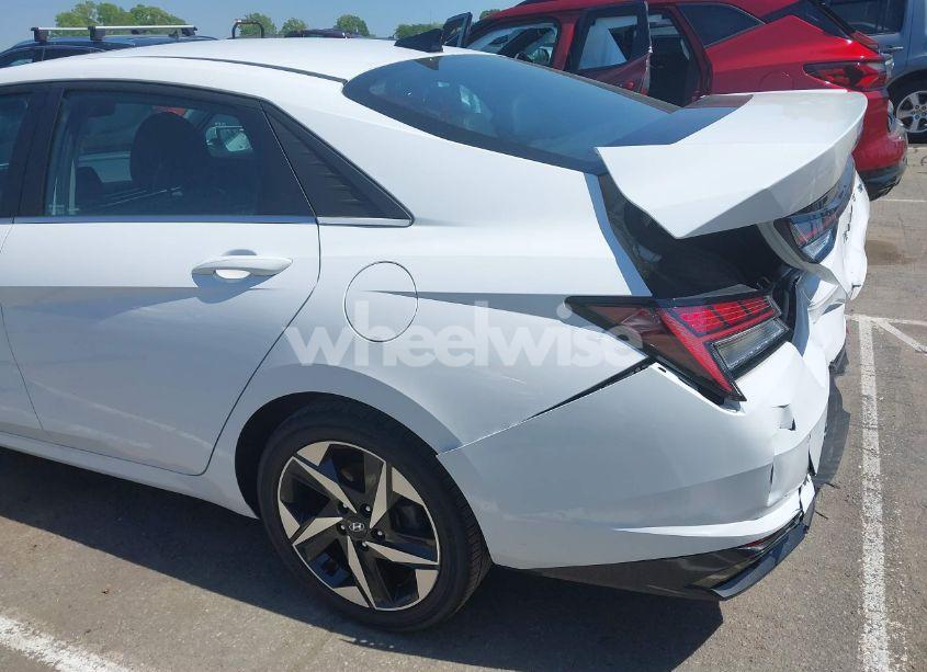 Photo 18 of 2022 Hyundai Elantra HYBRID LIMITED (VIN KMHLN4AJ2NU019478)