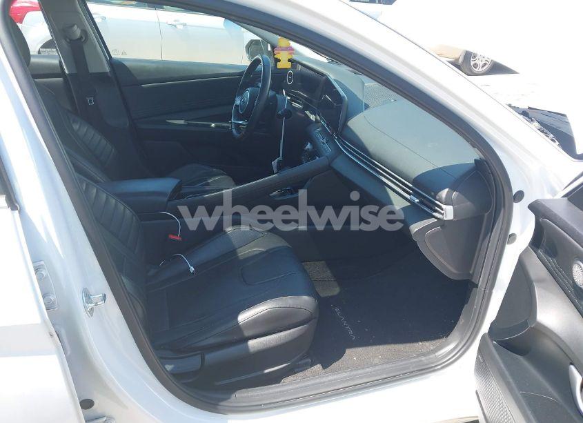 Photo 5 of 2022 Hyundai Elantra HYBRID LIMITED (VIN KMHLN4AJ2NU019478)