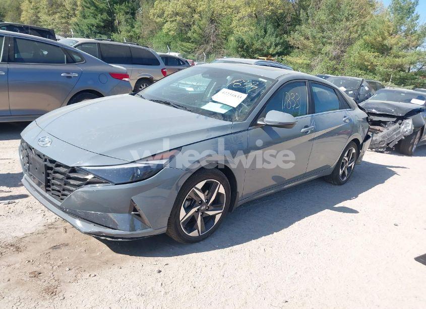 Photo 2 of 2022 Hyundai Elantra HYBRID LIMITED (VIN KMHLN4AJ4NU032121)