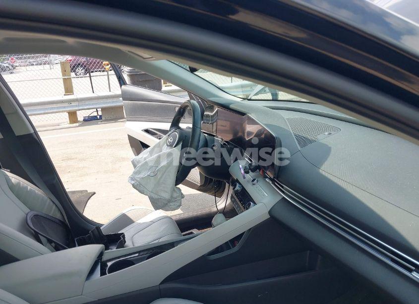 Photo 5 of 2023 Hyundai Elantra HYBRID LIMITED (VIN KMHLN4AJ9PU042291)