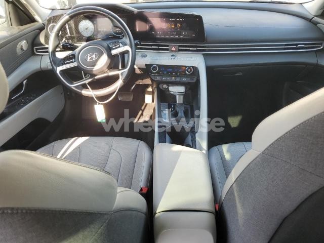 Photo 4 of 2021 HYUNDAI ELANTRA LIMITED (VIN KMHLN4AJXMU007352)