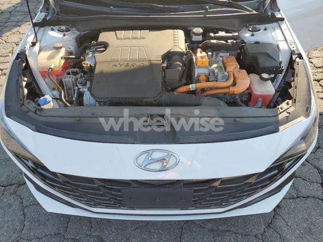 Photo 9 of 2021 HYUNDAI ELANTRA LIMITED (VIN KMHLN4AJXMU007352)
