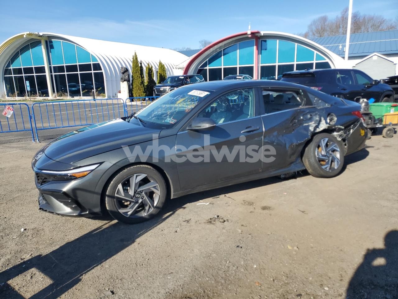 2025 HYUNDAI ELANTRA LIMITED (VIN KMHLN4DJ5SU121879) main photo