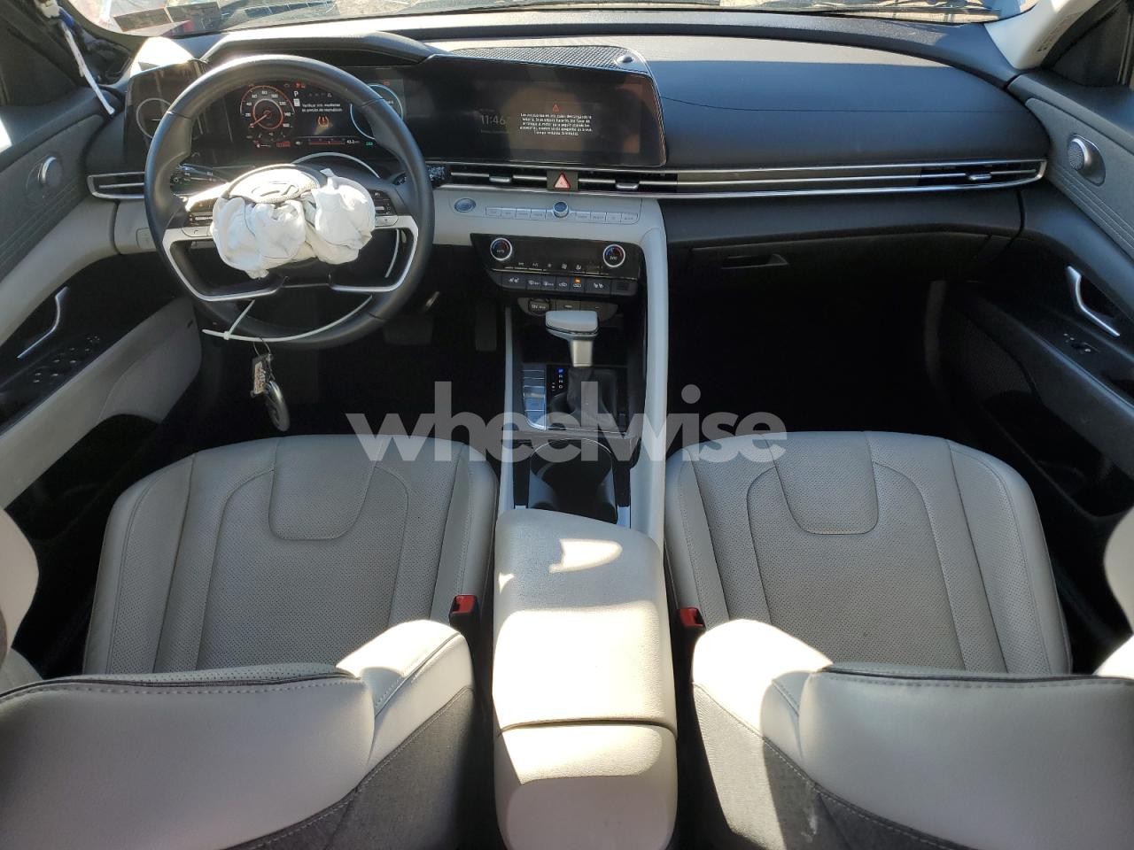 Photo 8 of 2025 HYUNDAI ELANTRA LIMITED (VIN KMHLN4DJ5SU121879)