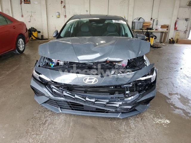 Photo 13 of 2025 HYUNDAI ELANTRA LIMITED (VIN KMHLN4DJ7SU162787)