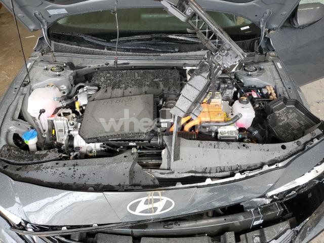 Photo 6 of 2025 HYUNDAI ELANTRA LIMITED (VIN KMHLN4DJ7SU162787)