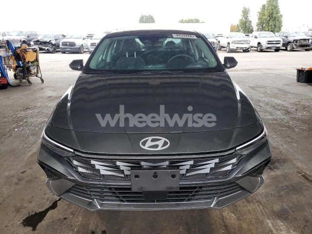 Photo 2 of 2025 HYUNDAI ELANTRA LIMITED (VIN KMHLN4DJ9SU167800)