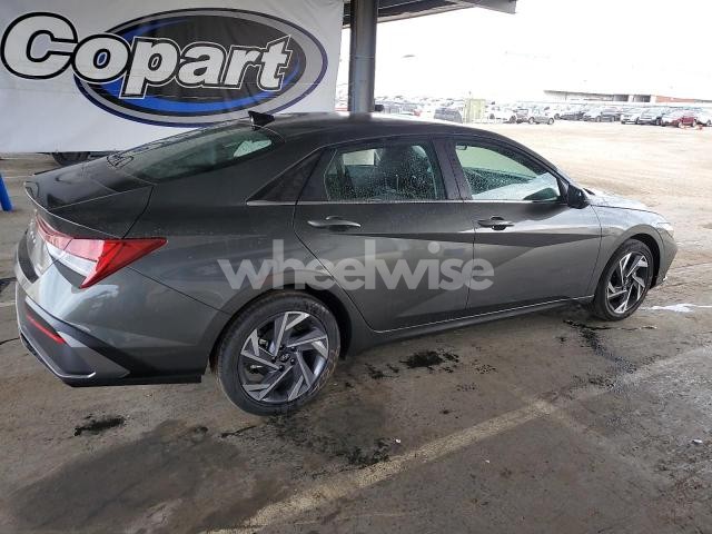 Photo 8 of 2025 HYUNDAI ELANTRA LIMITED (VIN KMHLN4DJ9SU167800)