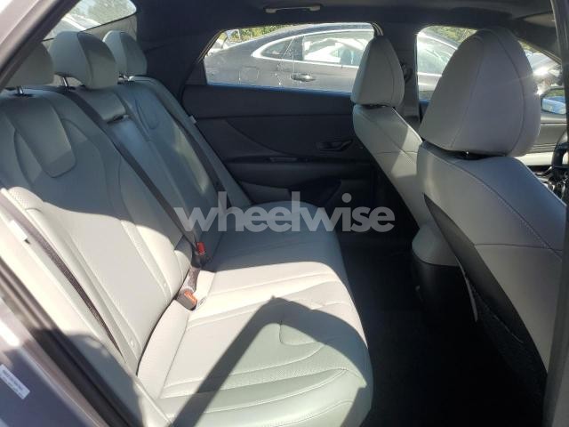 Photo 12 of 2025 HYUNDAI ELANTRA LIMITED (VIN KMHLN4DJXSU162668)