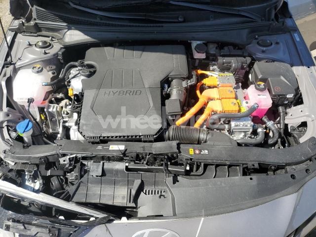 Photo 4 of 2025 HYUNDAI ELANTRA LIMITED (VIN KMHLN4DJXSU162668)