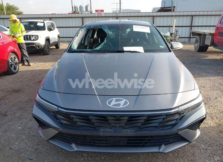 Photo 11 of 2024 Hyundai Elantra LIMITED (VIN KMHLP4DG1RU744599)
