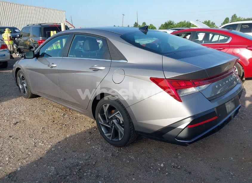 Photo 3 of 2024 Hyundai Elantra LIMITED (VIN KMHLP4DG1RU744599)