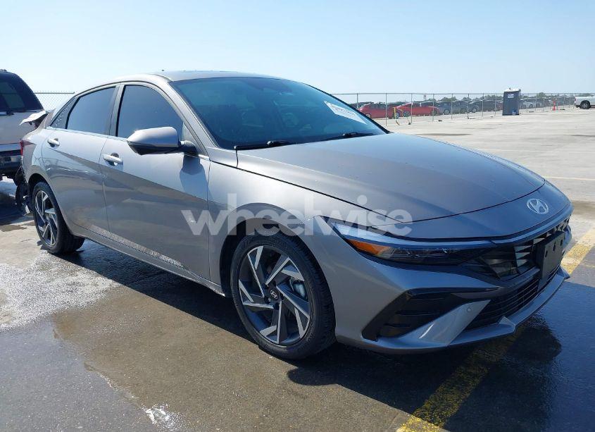 2024 Hyundai Elantra LIMITED (VIN KMHLP4DG1RU819415) main photo