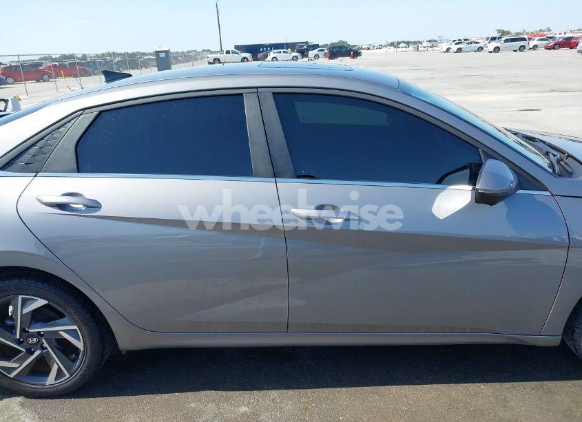 Photo 14 of 2024 Hyundai Elantra LIMITED (VIN KMHLP4DG1RU819415)