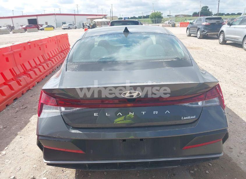 Photo 16 of 2024 Hyundai Elantra LIMITED (VIN KMHLP4DG2RU828365)