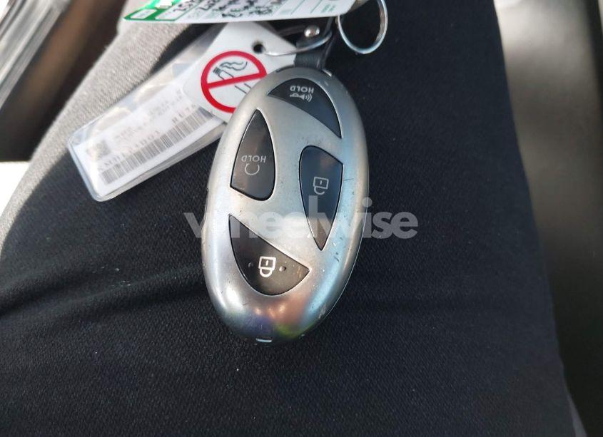 Photo 11 of 2024 Hyundai Elantra LIMITED (VIN KMHLP4DG3RU768600)