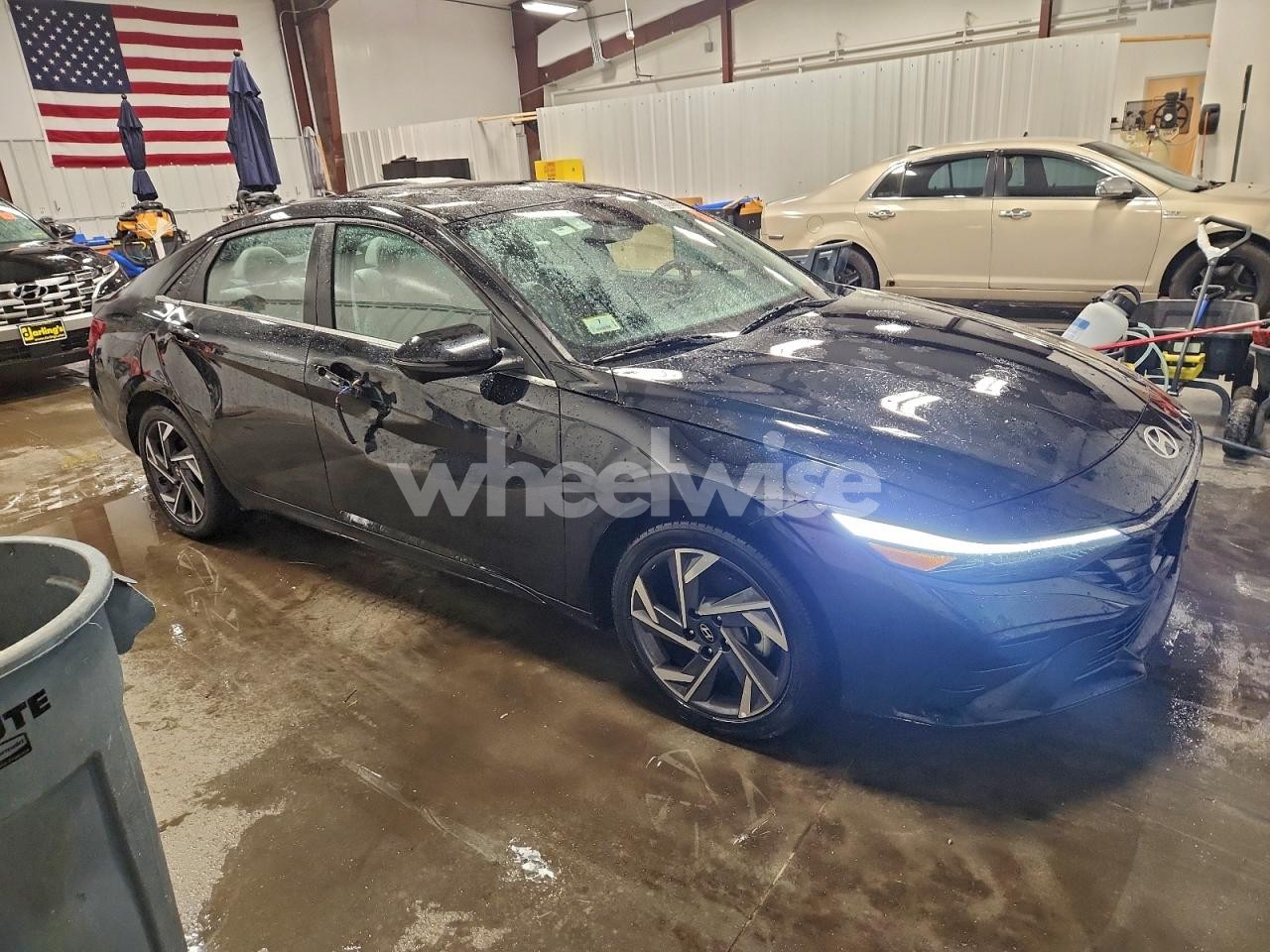 Photo 4 of 2024 HYUNDAI ELANTRA LIMITED (VIN KMHLP4DG3RU800011)