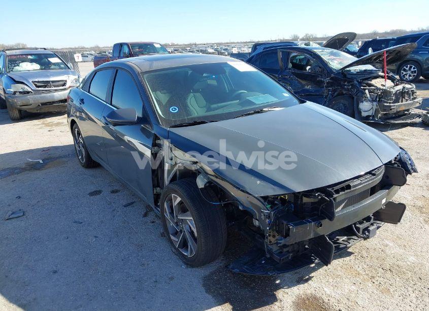 2024 Hyundai Elantra LIMITED (VIN KMHLP4DG3RU832182) main photo