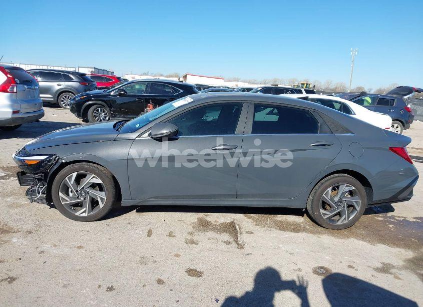Photo 14 of 2024 Hyundai Elantra LIMITED (VIN KMHLP4DG3RU832182)
