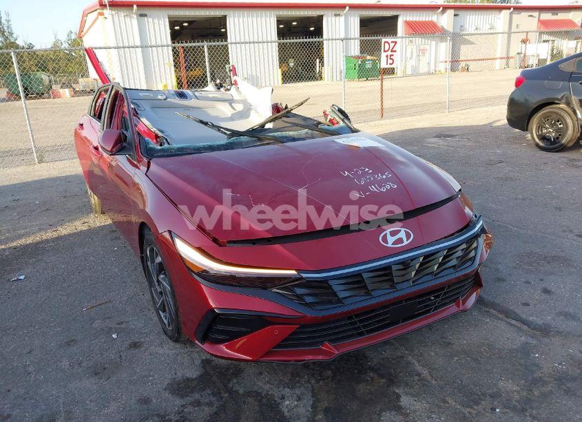 Photo 12 of 2024 Hyundai Elantra LIMITED (VIN KMHLP4DG5RU764628)