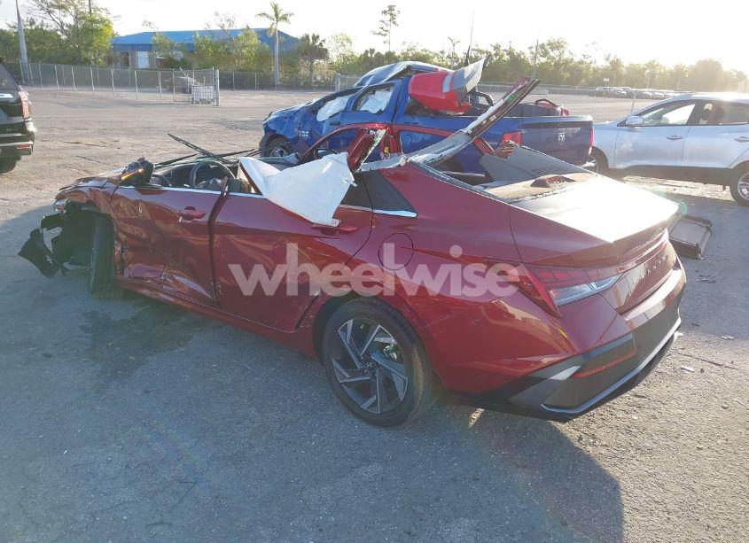 Photo 3 of 2024 Hyundai Elantra LIMITED (VIN KMHLP4DG5RU764628)