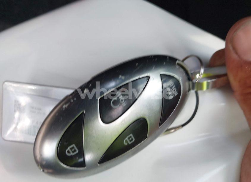 Photo 11 of 2024 Hyundai Elantra LIMITED (VIN KMHLP4DG5RU769067)