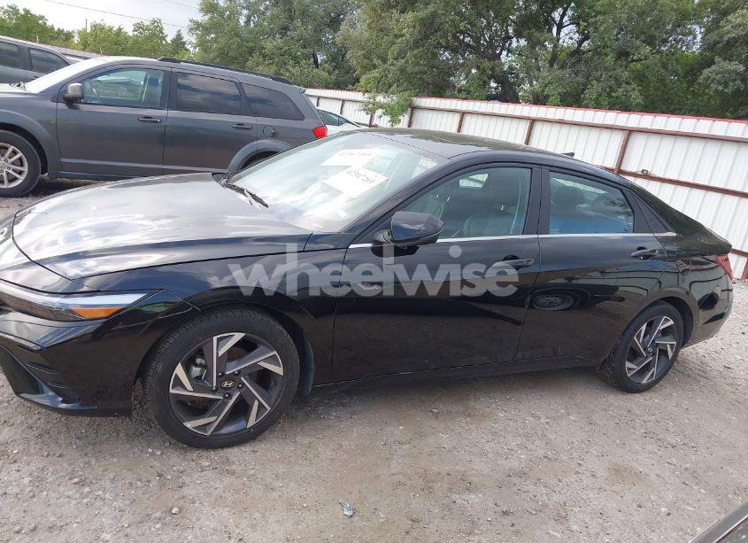 Photo 14 of 2024 Hyundai Elantra LIMITED (VIN KMHLP4DG5RU769067)