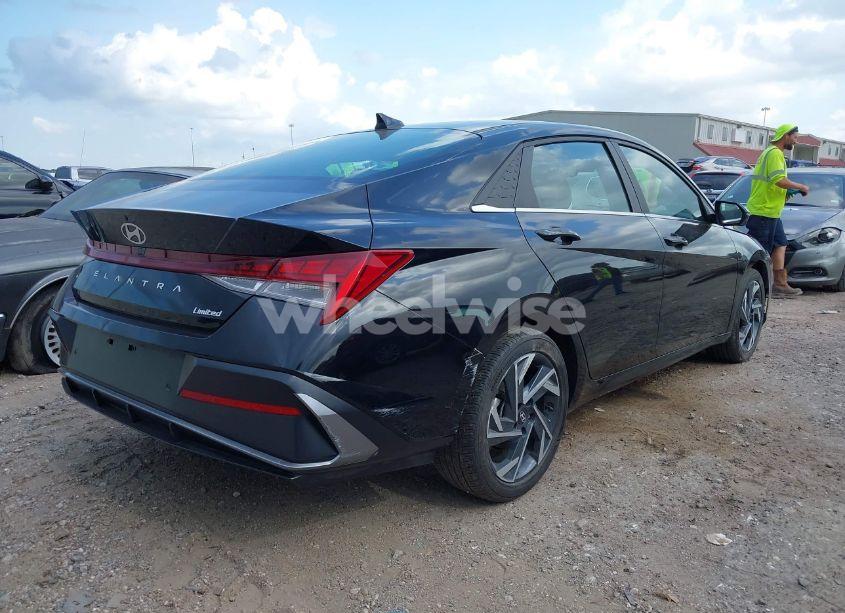 Photo 4 of 2024 Hyundai Elantra LIMITED (VIN KMHLP4DG5RU769067)