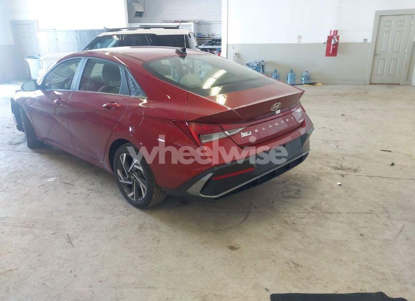 Photo 3 of 2024 Hyundai Elantra LIMITED (VIN KMHLP4DG6RU831236)
